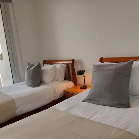 Phaedrus Living Coral Aquatic Apartament
